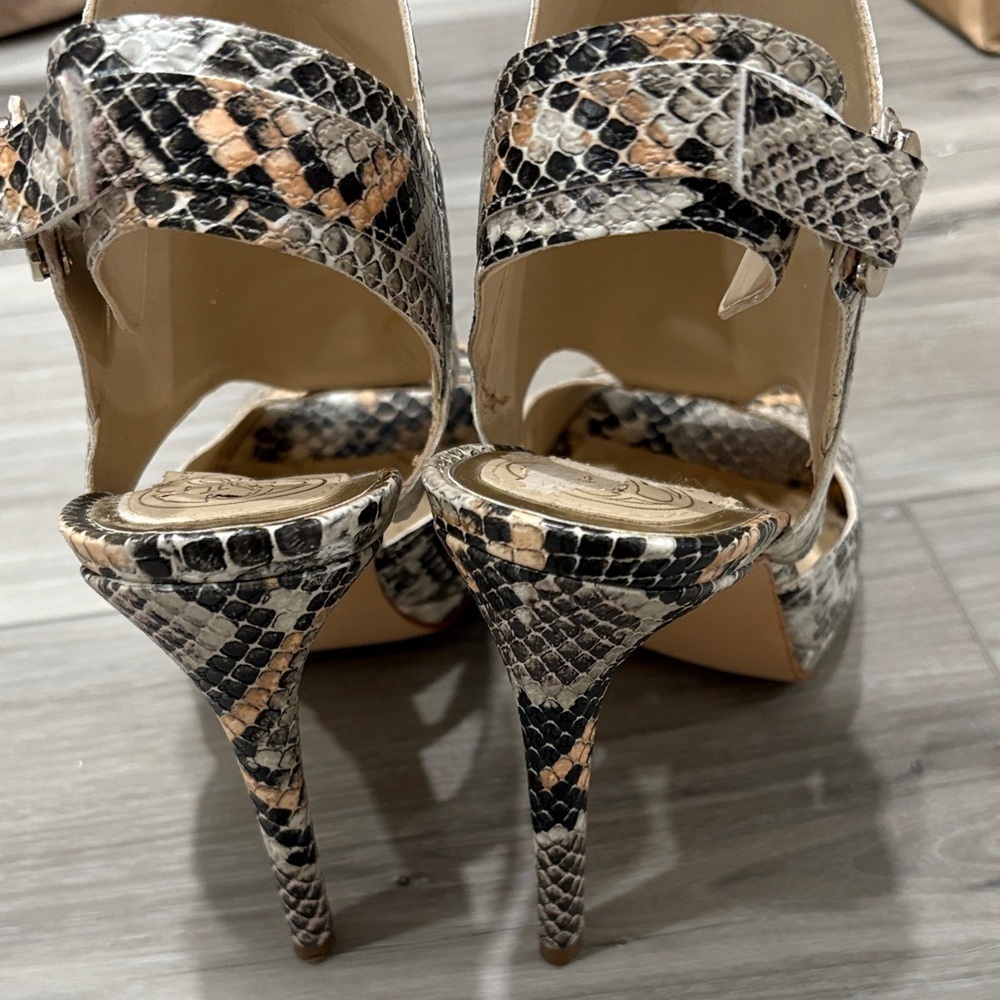 Guess Snakeskin Pattern Sandals - Black and Tan - Picture 3 of 5